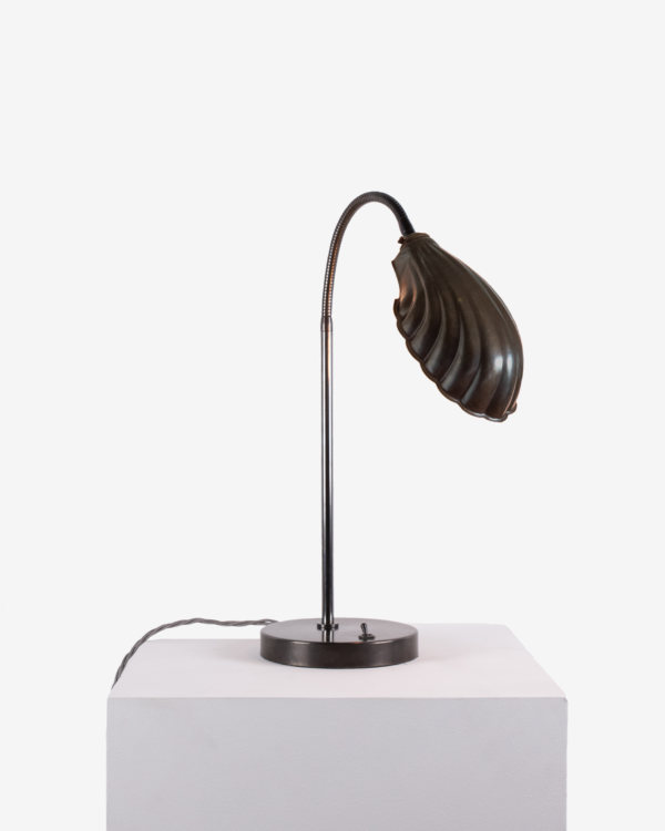 Deco&#x20;Shell&#x20;Table&#x20;Lamp