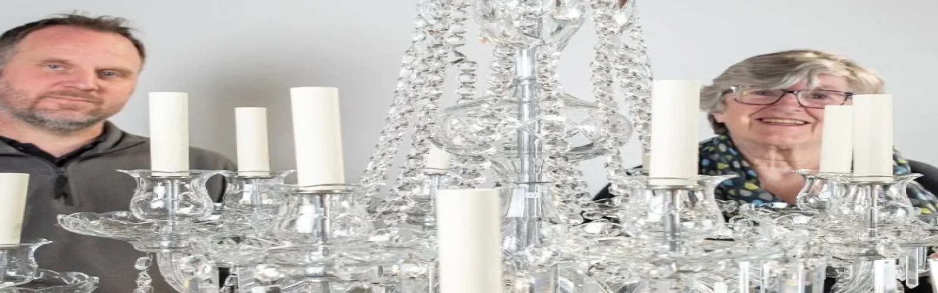 How to clean your chandelier